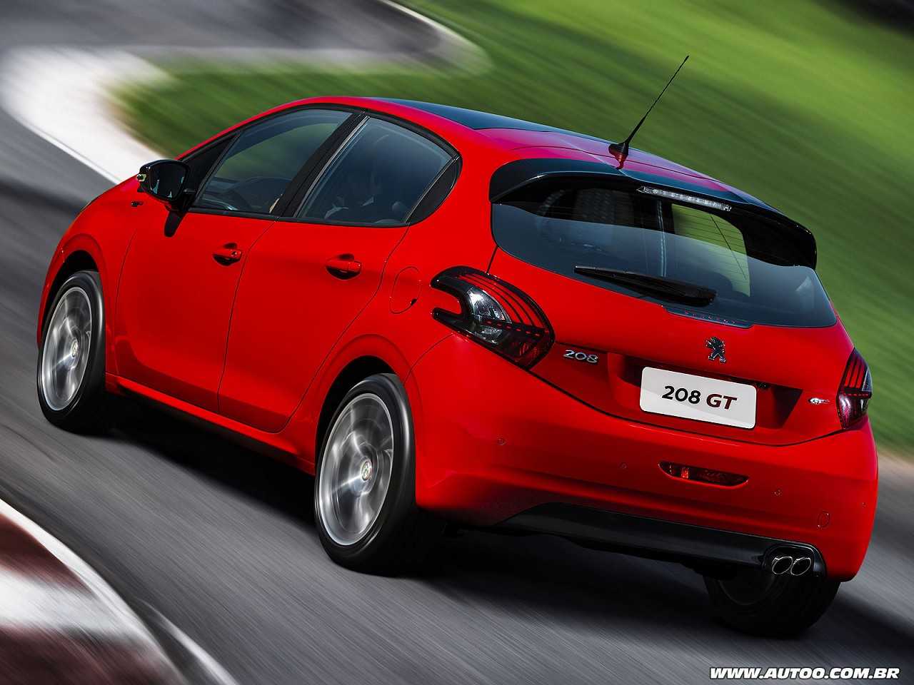 Peugeot�208 2017 - �ngulo traseiro