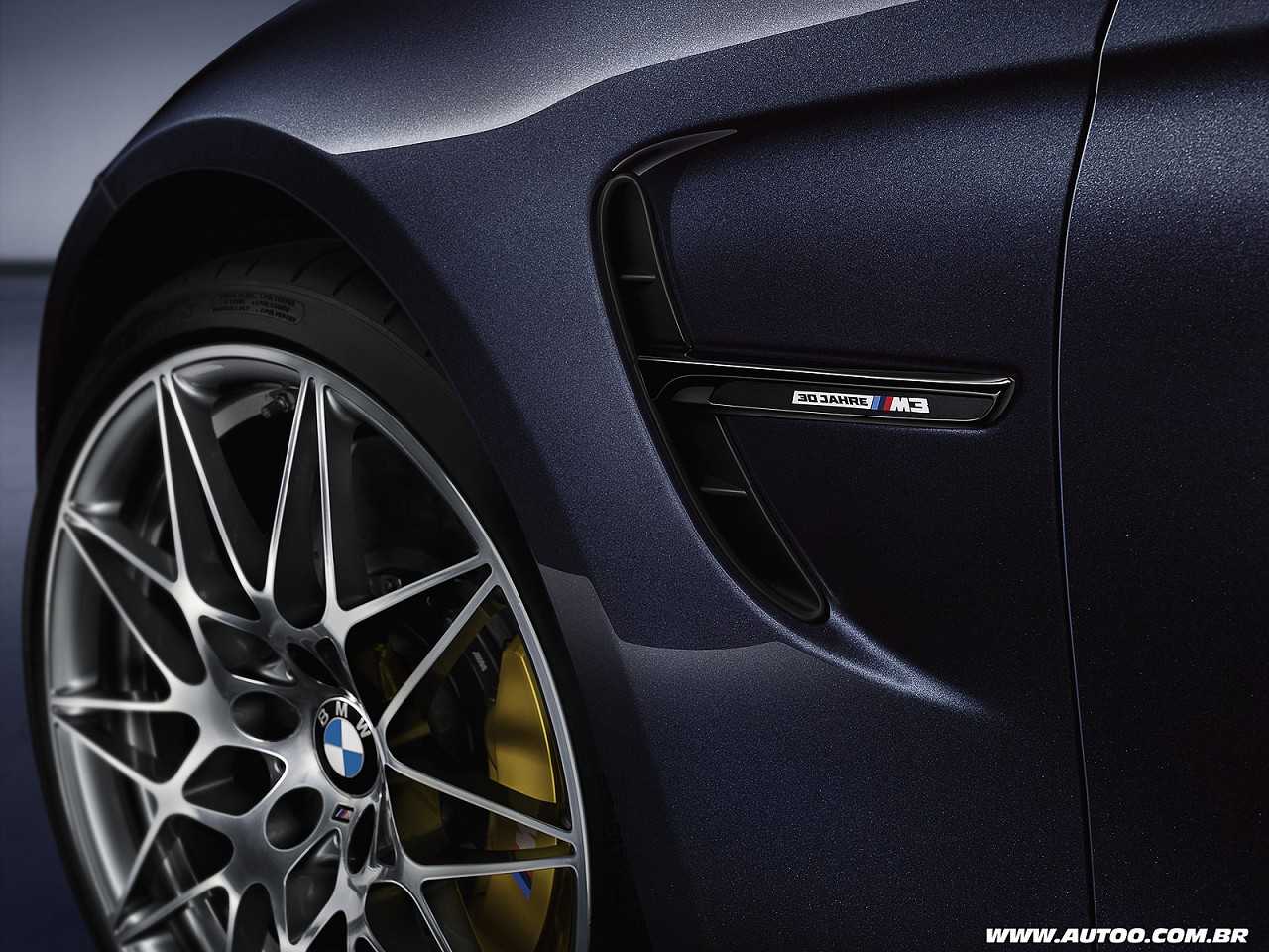 BMW�M3 2016 - outros