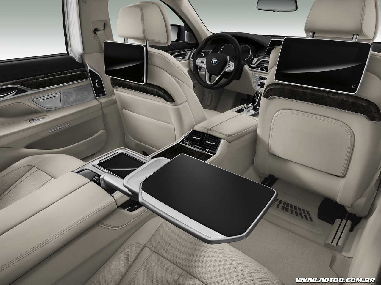 BMW�S�rie 7 2016 - bancos traseiros