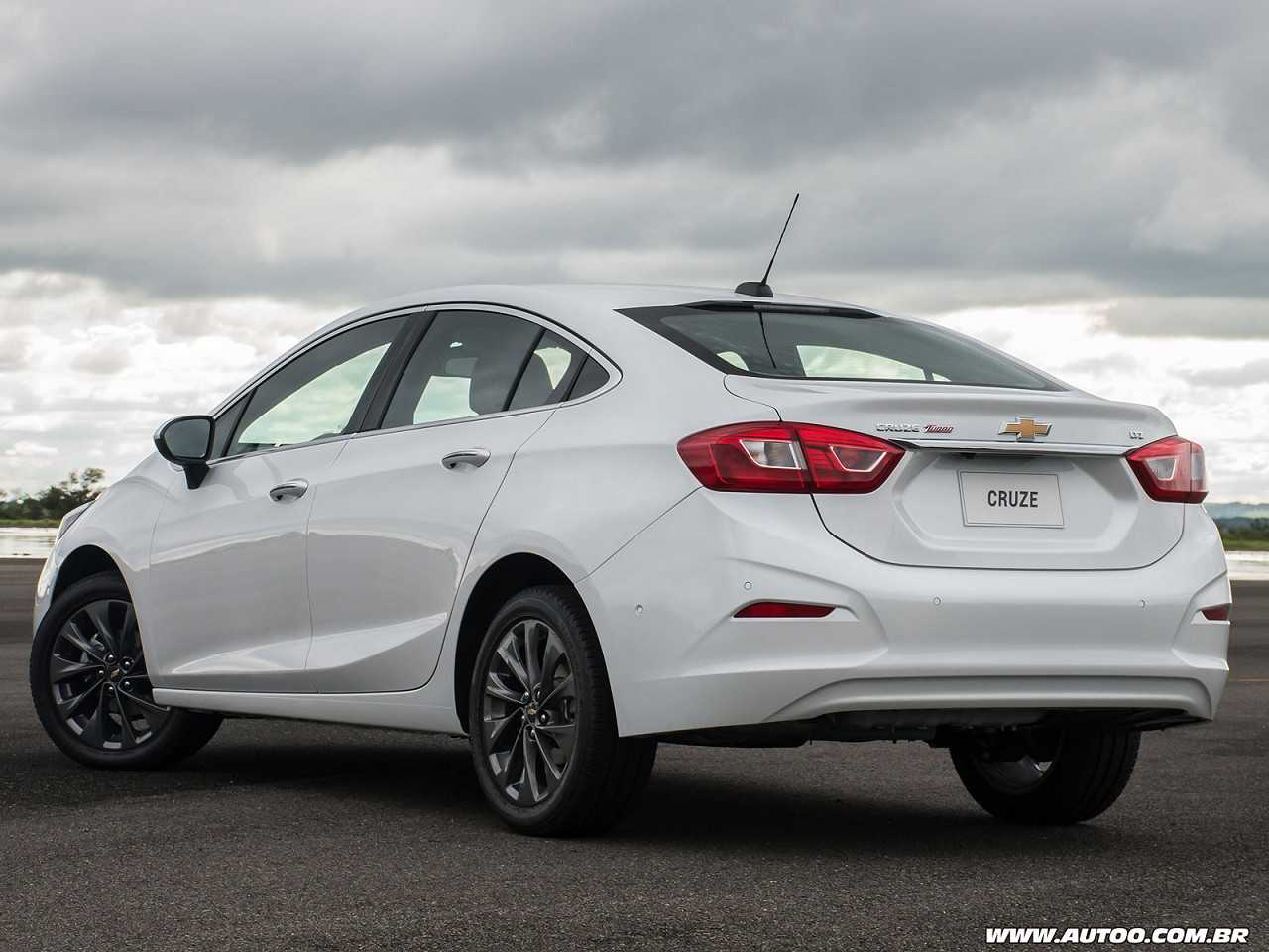 Chevrolet�Cruze 2017 - �ngulo traseiro