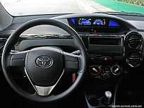 AUTOO Toyota Etios 2017