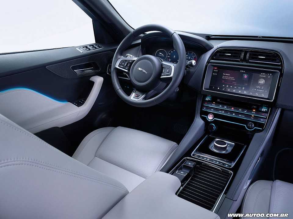 Jaguar�F-Pace 2017 - painel