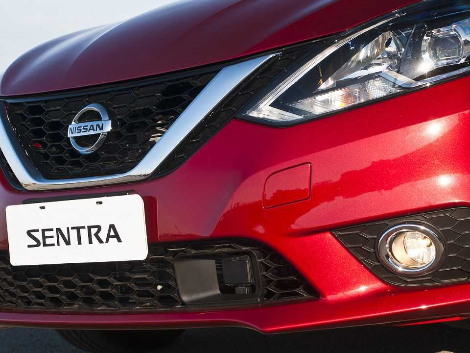 NissanSentra 2017 - grade frontal