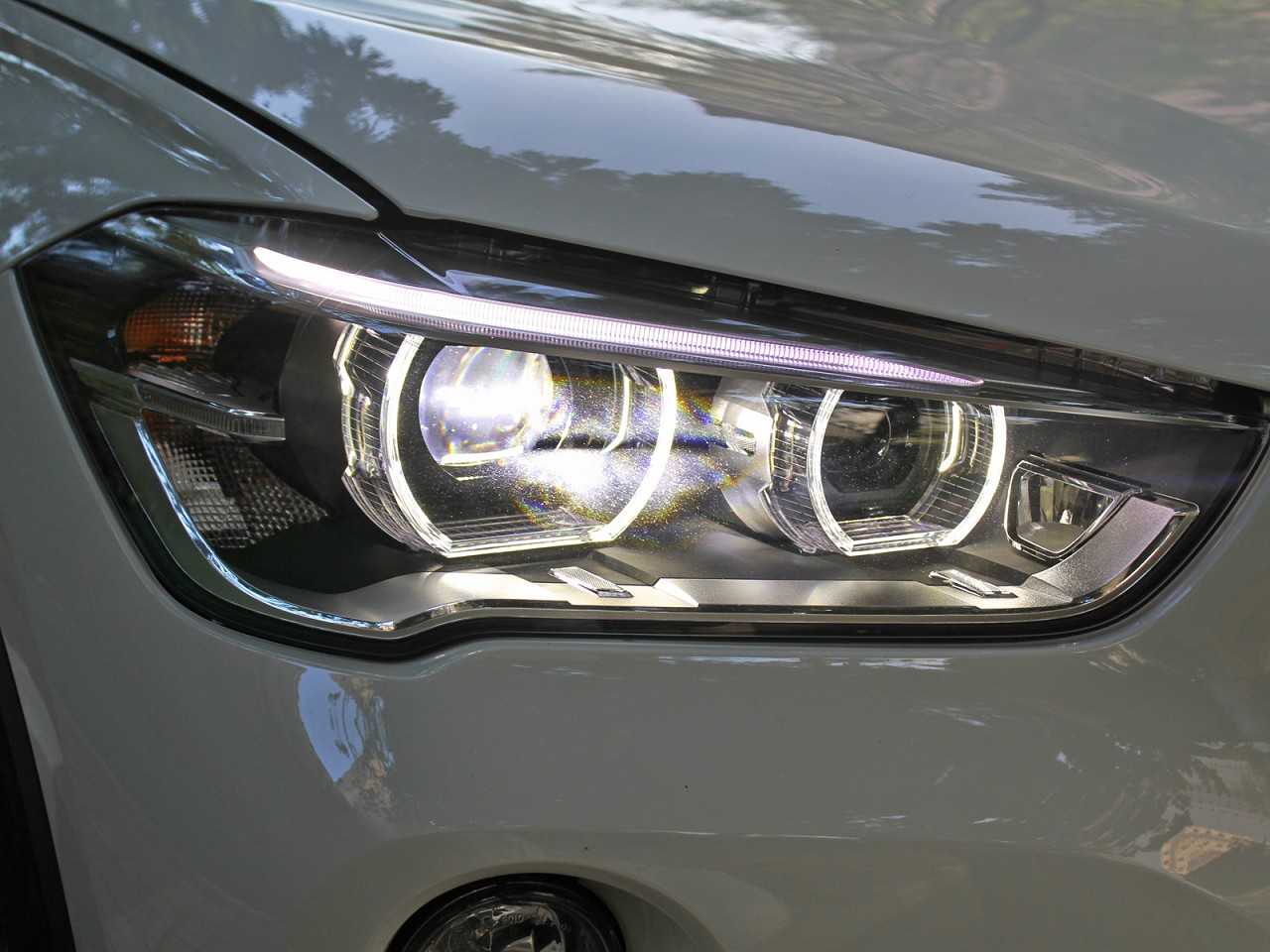 BMW�X1 - Foto 64 de 90 - 1600 x 1200 pixels2016 - far�is