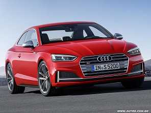 Audi mostra a nova gera��o do A5 e S5