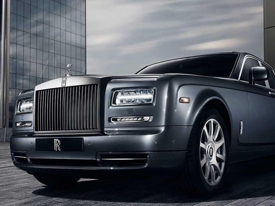 Rolls-Royce�Phantom 2015 - �ngulo frontal