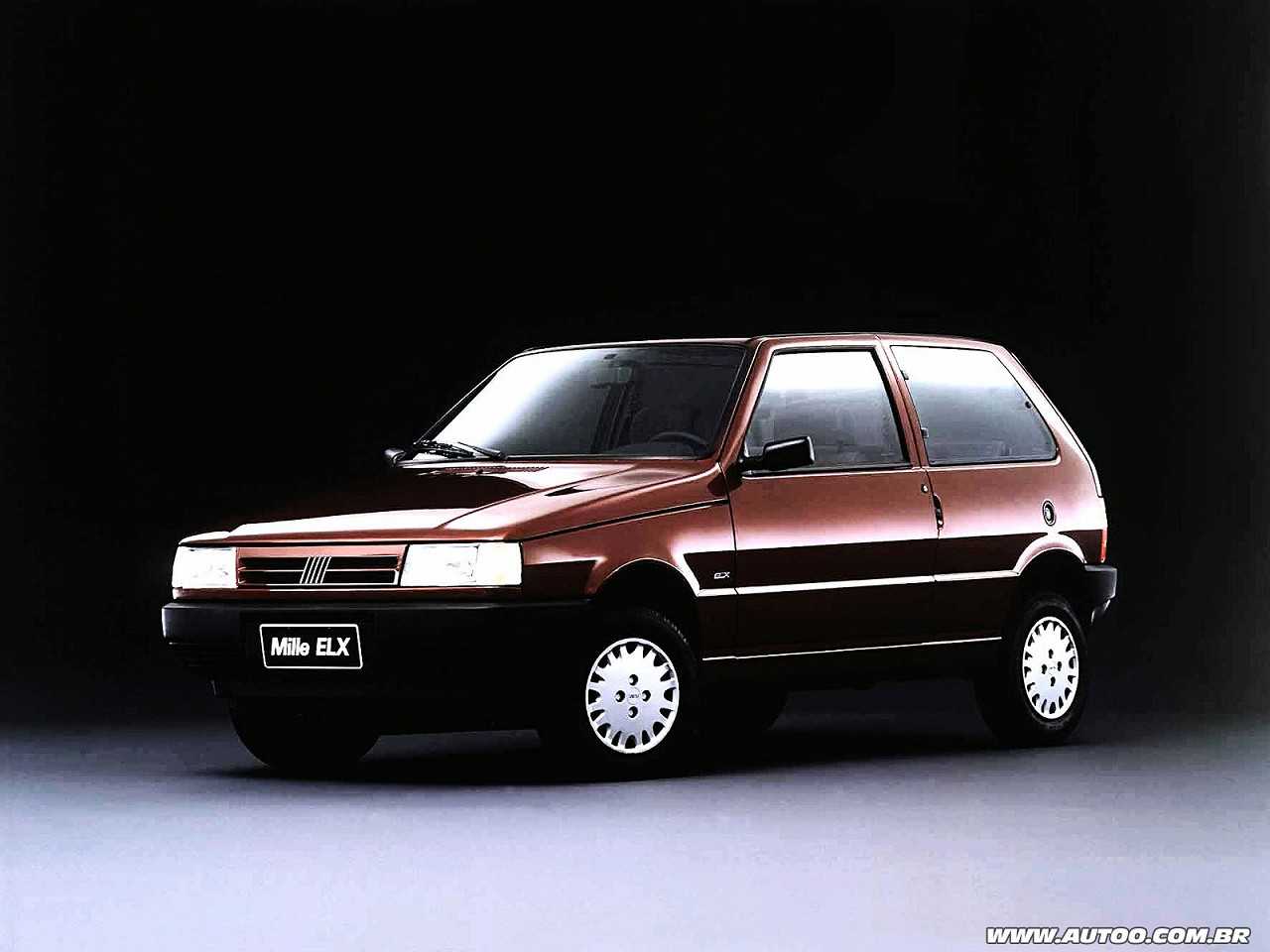 Uno Mille ELX 1994, primeiro compacto a oferecer ar-condicionado de fábrica Uno Mille ELX 1994, primeiro compacto a oferecer ar-condicionado de fábrica