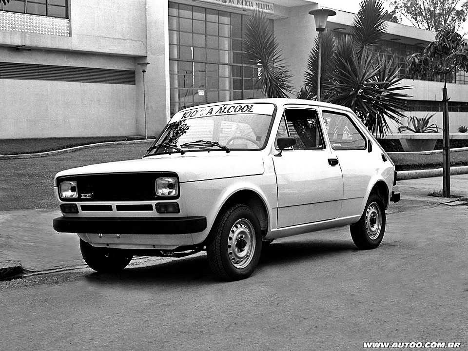 O primeiro carro nacional movido a etanol foi o Fiat 147 em 1979