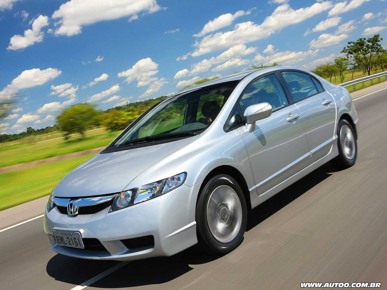 Honda�Civic - Foto 165 de 171 - 1600 x 1200 pixels2010 - �ngulo frontal