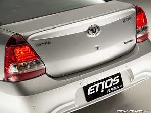 Etios Sed�