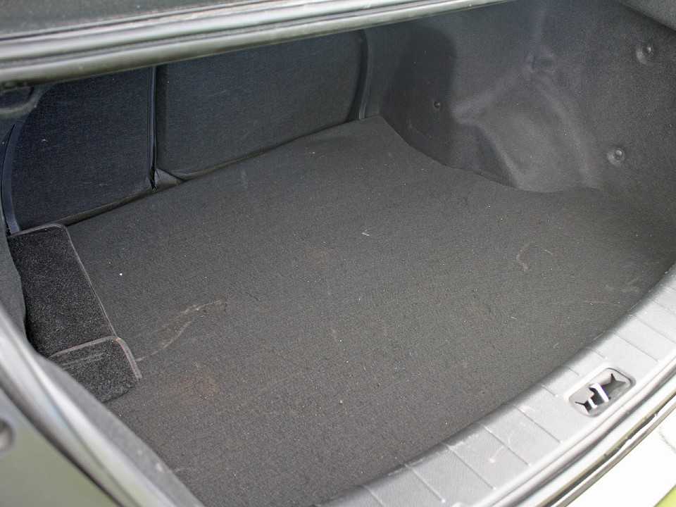 JAC�J5 2016 - porta-malas