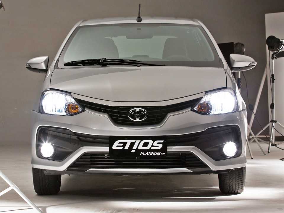 Toyota Etios 2017 - frente