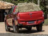 Divulgação Mitsubishi L200 Triton 2017