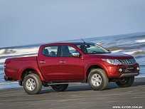 Divulgação Mitsubishi L200 Triton 2017