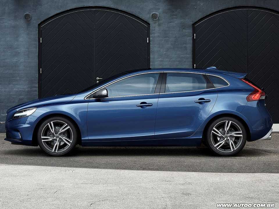 VolvoV40 2017 - lateral