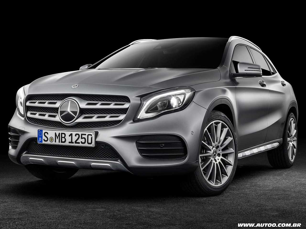 Mercedes-Benz�GLA - Foto 10 de 39 - 1600 x 1200 pixels2018 - �ngulo frontal
