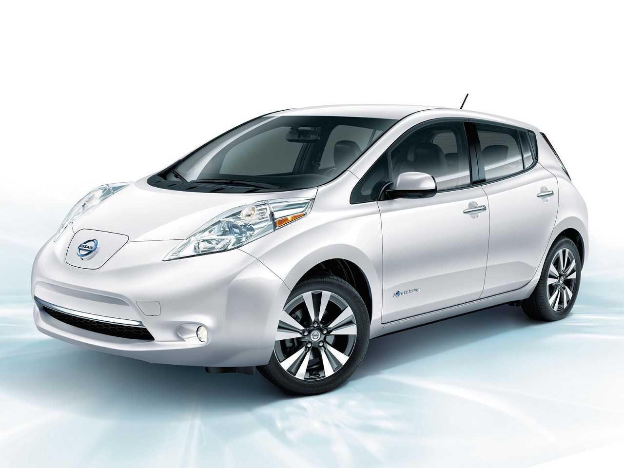 Nissan�Leaf - Foto 51 de 51 - 1600 x 1200 pixels2017 - �ngulo frontal