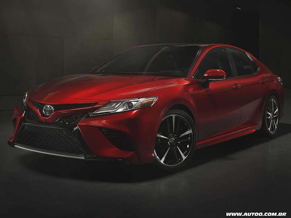 Toyota�Camry 2018 - �ngulo frontal