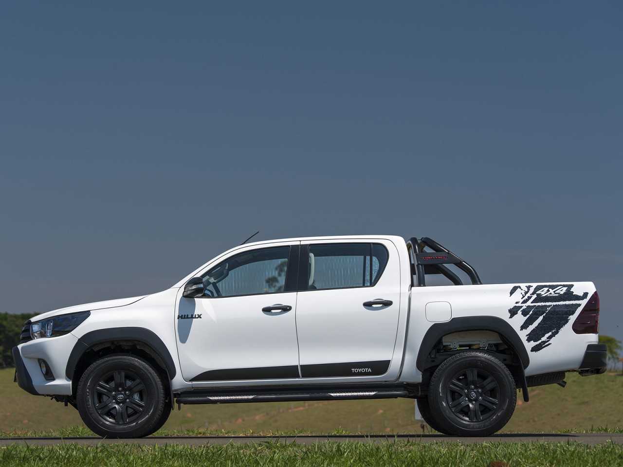 Toyota�Hilux - Foto 122 de 170 - 1600 x 1200 pixels2018 - lateral