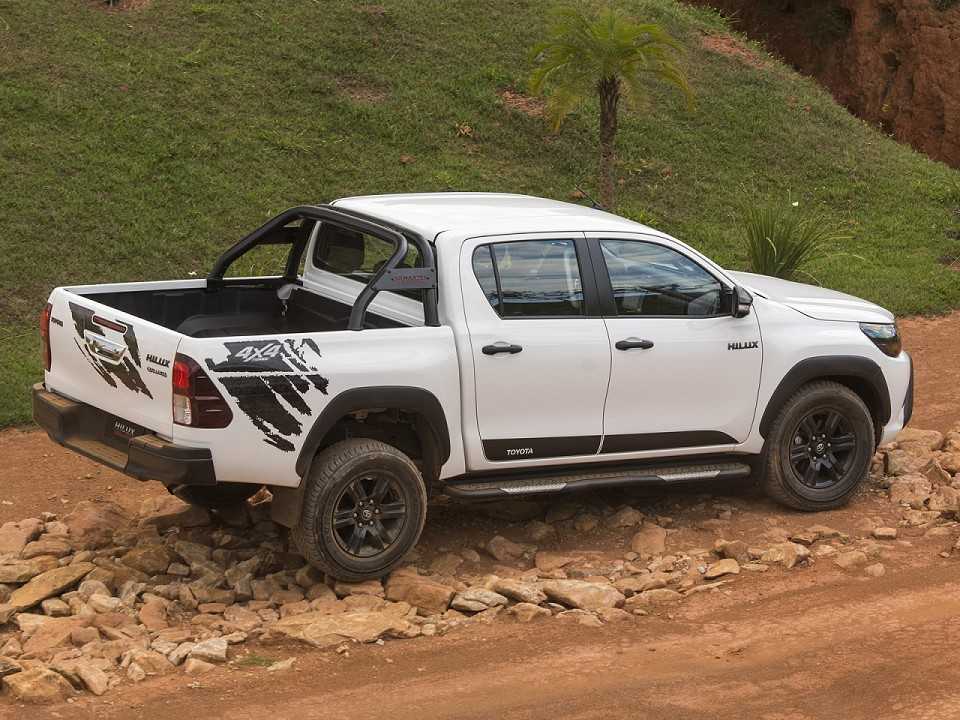 ToyotaHilux 2018 - ngulo traseiro