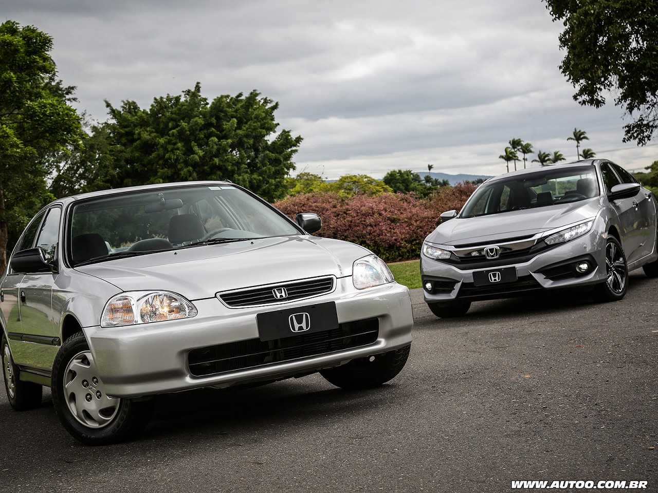 A sexta e a dcima geraes do Honda Civic: passado e futuro reunidos na pista