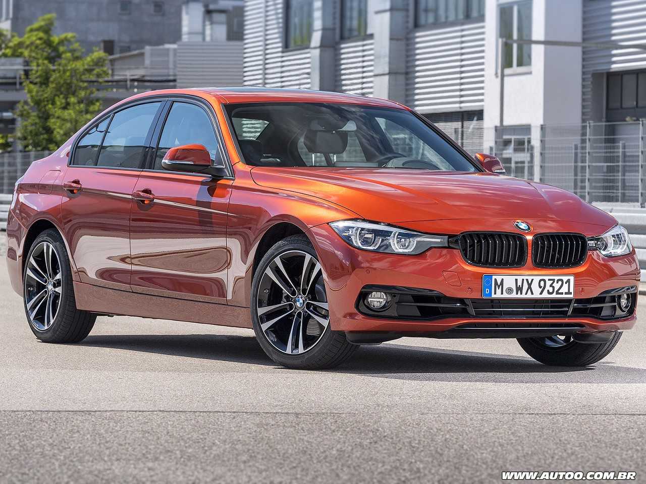 BMW Série 3 2018 - ângulo frontal