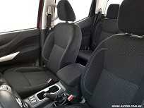 Divulgação Nissan Frontier 2017
