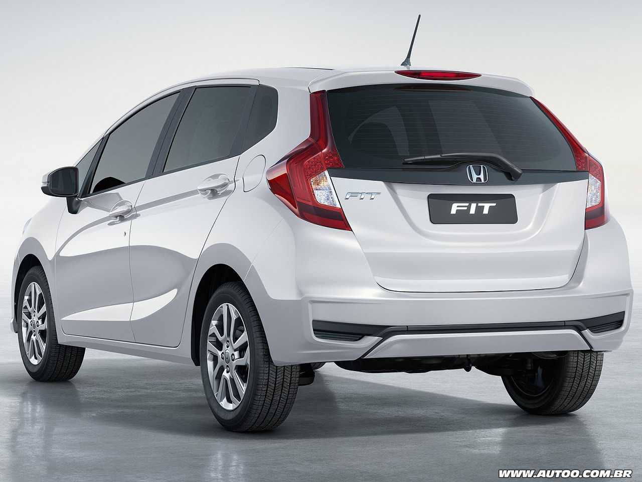 Honda�Fit - Foto 35 de 58 - 1600 x 1200 pixels2018 - �ngulo traseiro
