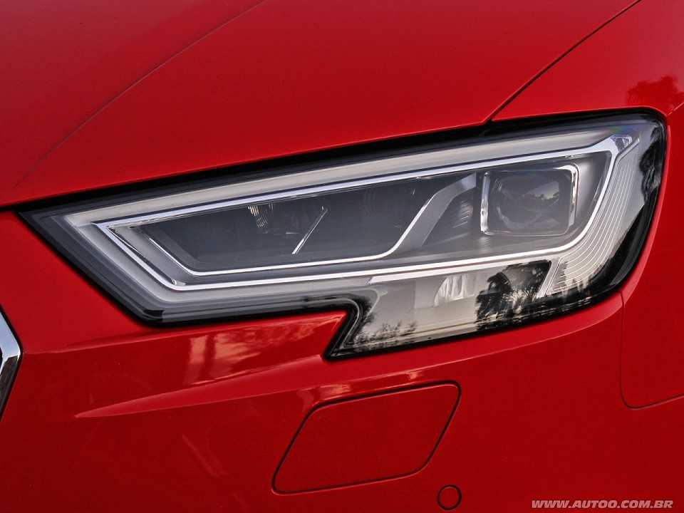 Audi�A3 Sedan 2018 - far�is