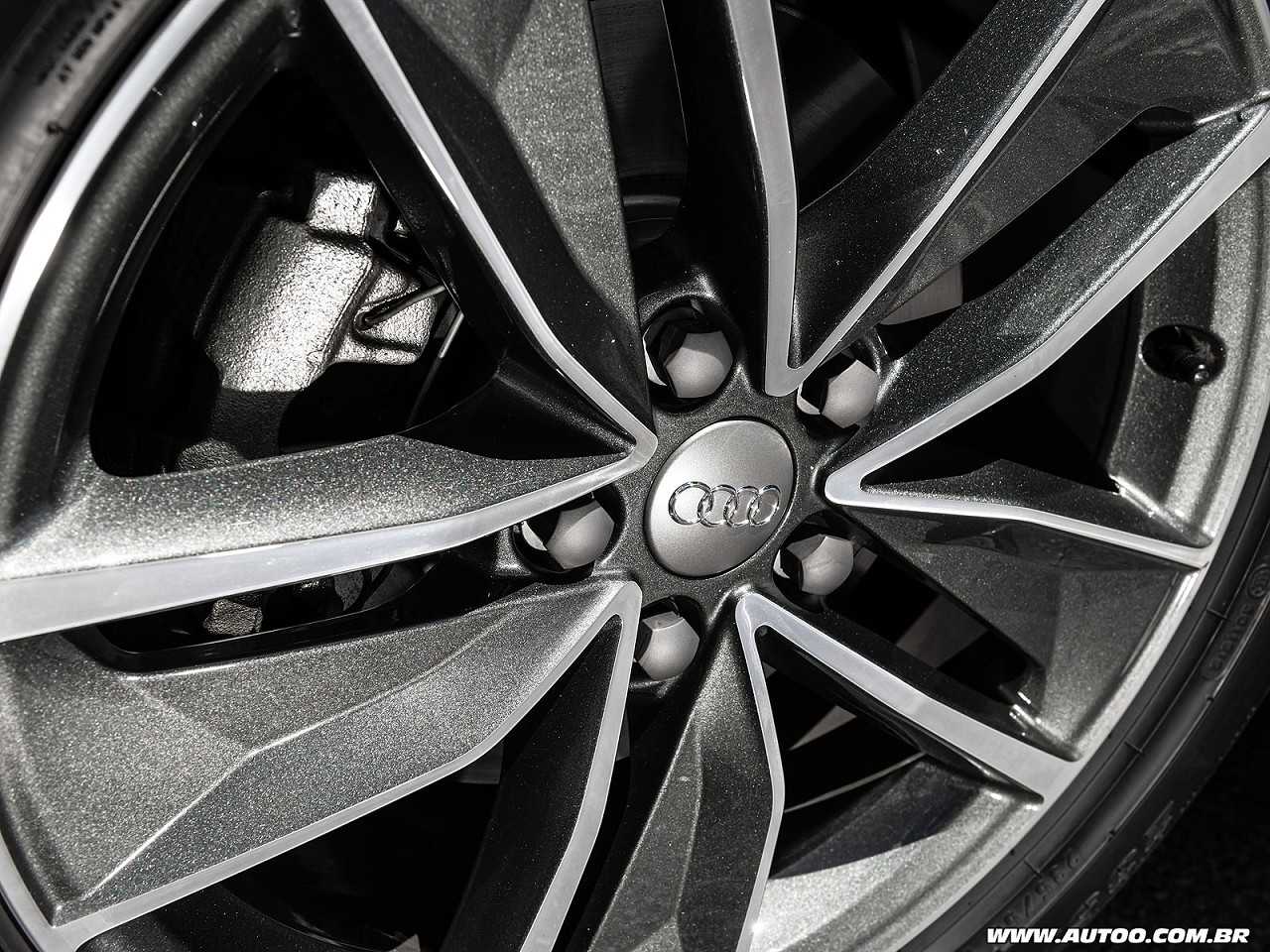 Audi�Q3 - Foto 52 de 65 - 1600 x 1200 pixels2017 - rodas
