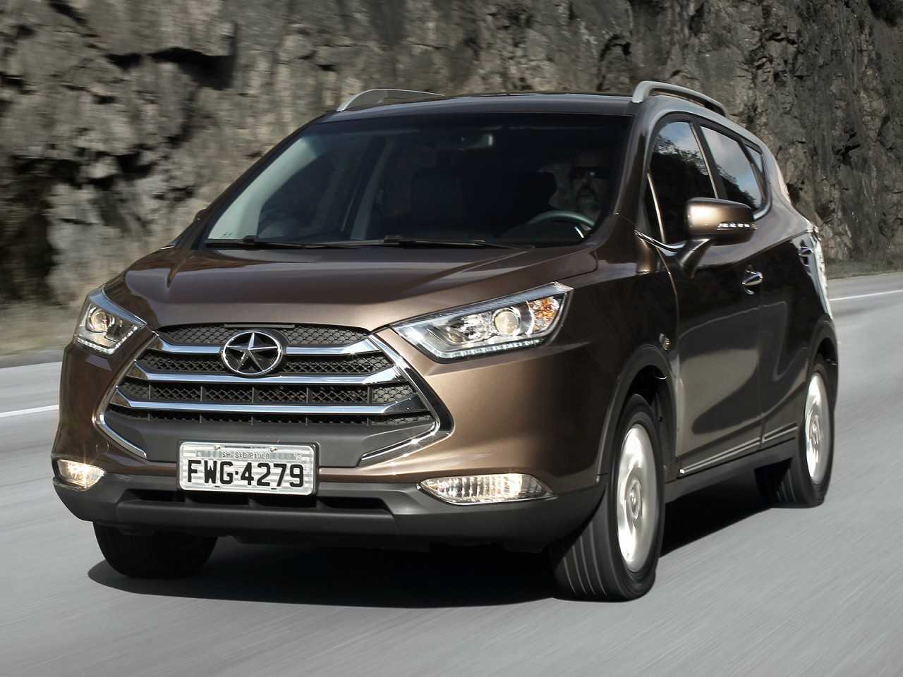 JAC�T50 2017 - �ngulo frontal