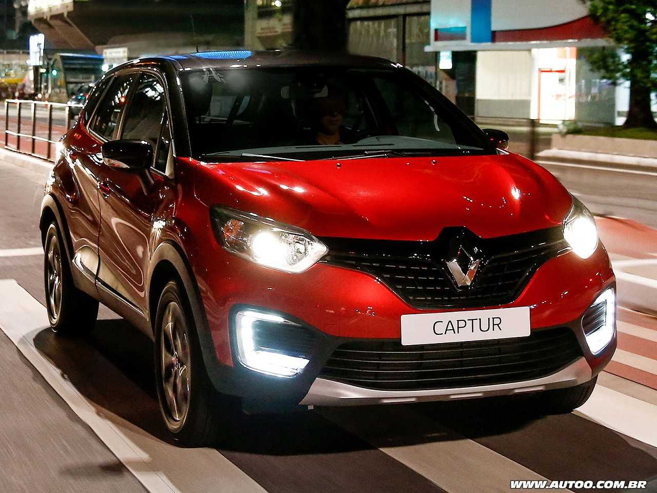 RenaultCaptur 2017 - ngulo frontal