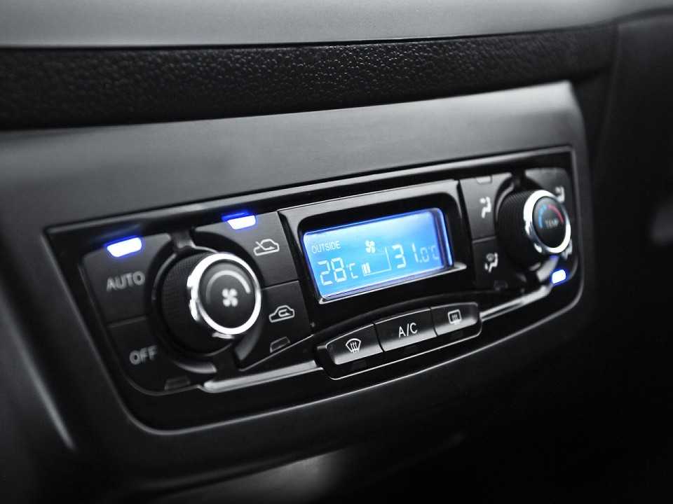 JAC�T50 2017 - console central