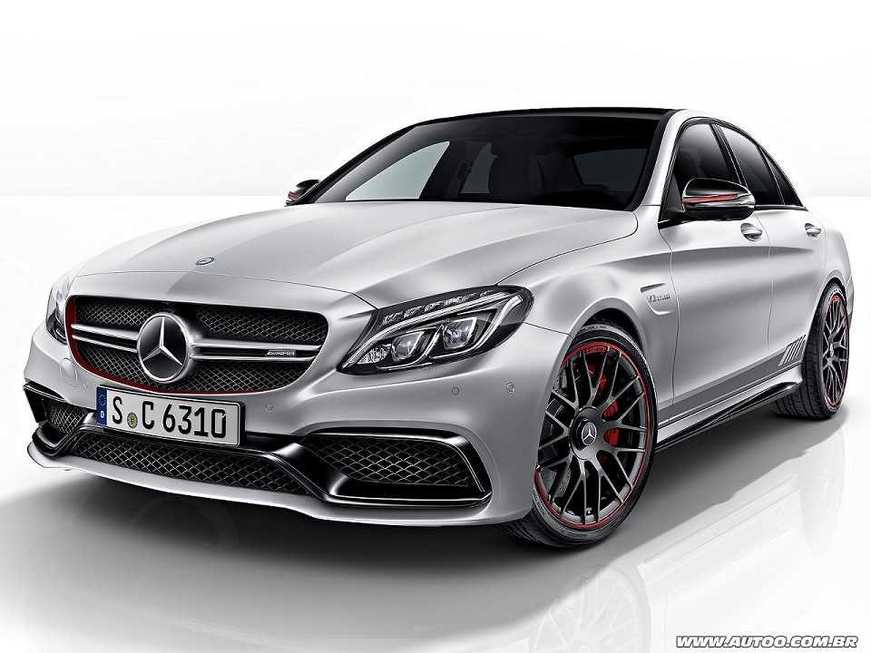 Mercedes-Benz�Classe C 2017 - �ngulo frontal