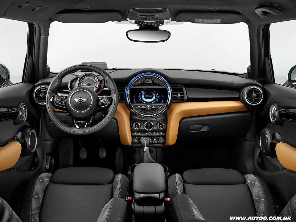 Mini�Hatch 3 portas 2017 - painel