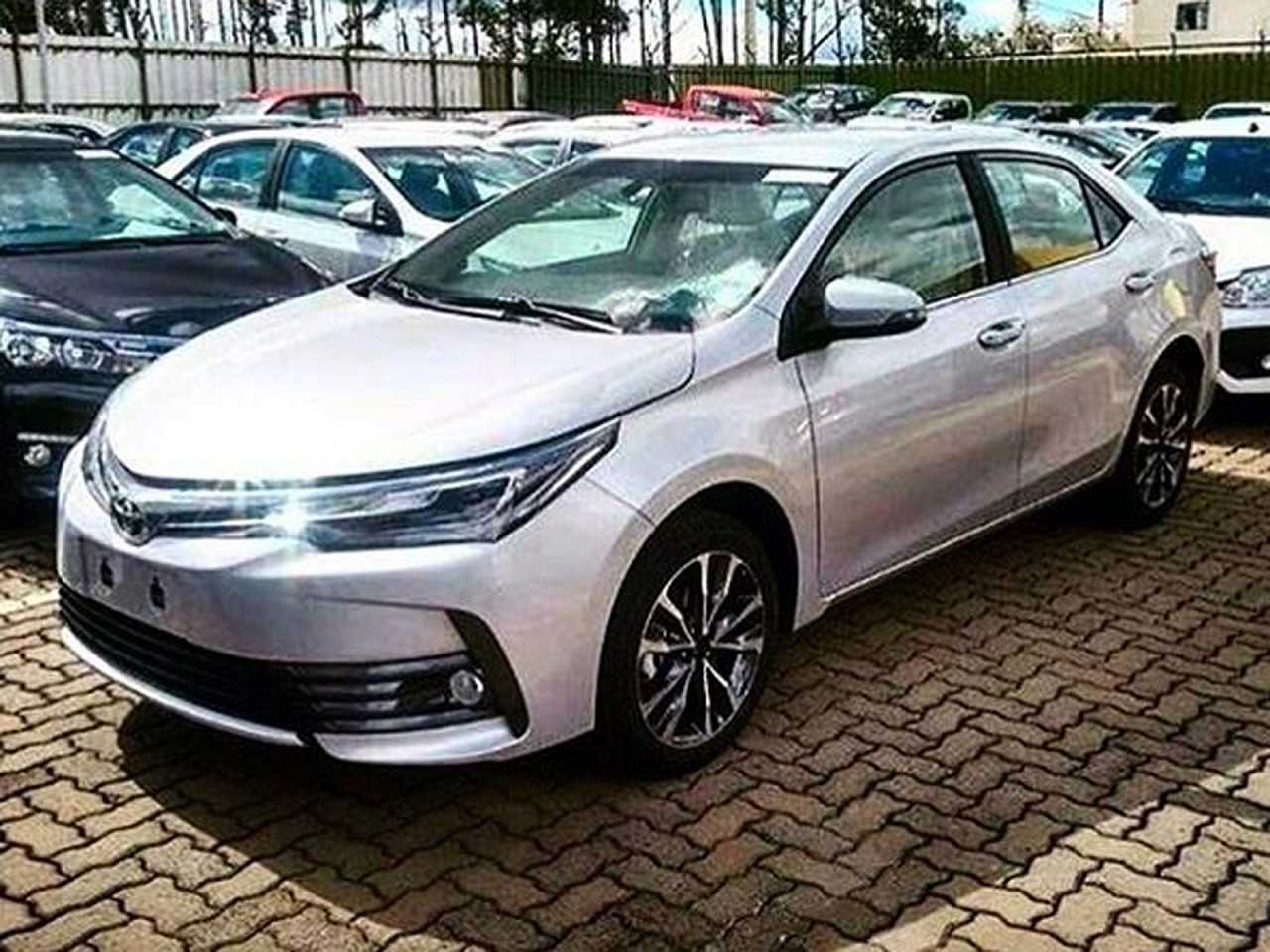 Novo Toyota Corolla 2018 em concessionria da marca