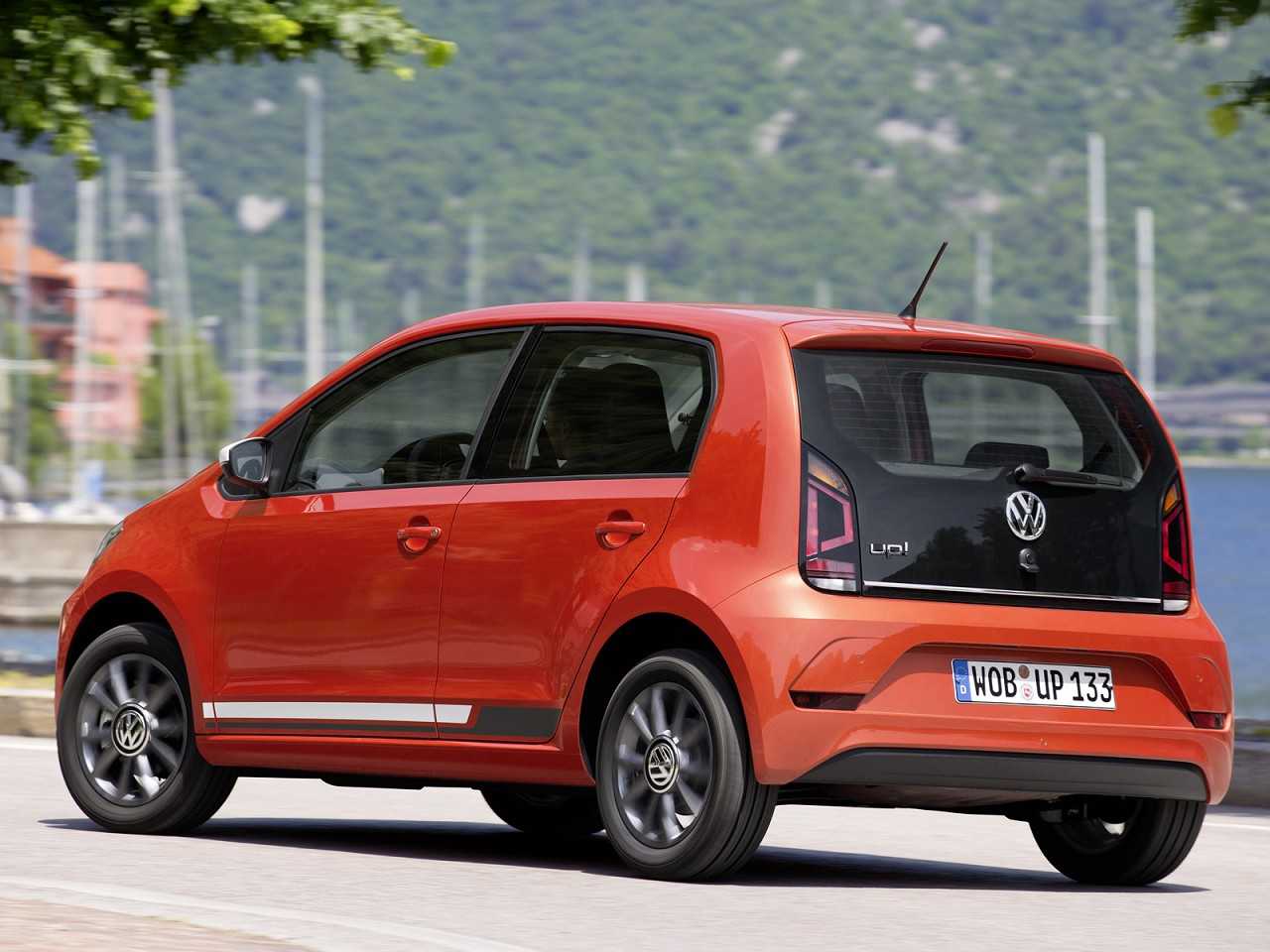 Volkswagenup! 2018 - ngulo traseiro