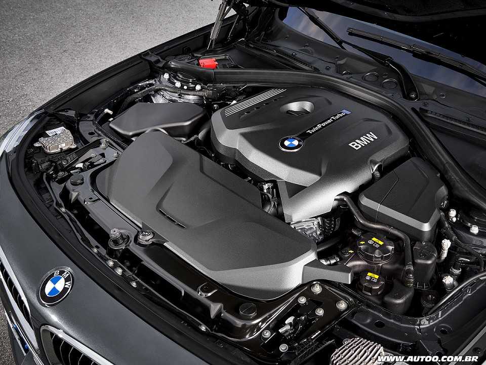 BMWSrie 3 GT 2017 - motor