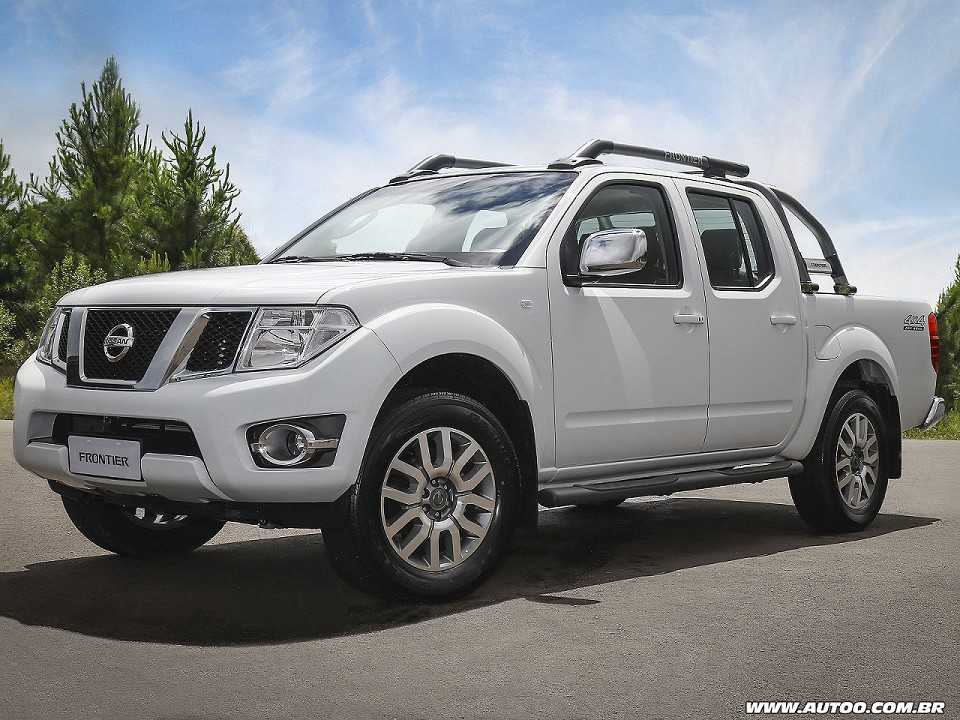 NissanFrontier 2016 - ngulo frontal