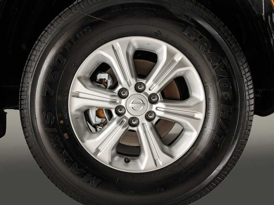 NissanFrontier 2017 - rodas