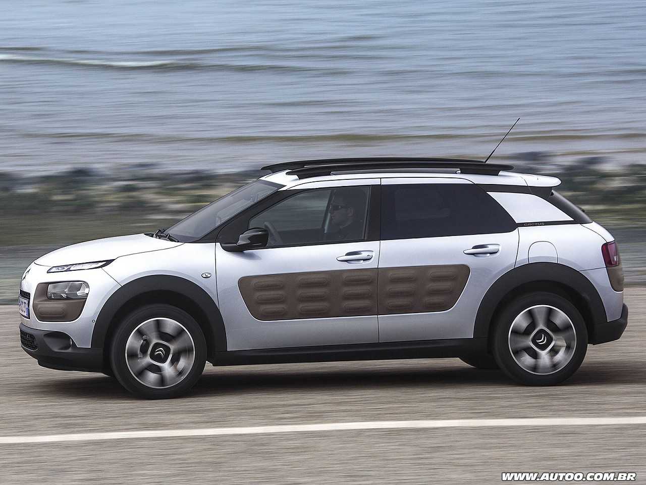 Citro�n�C4 Cactus 2017 - lateral
