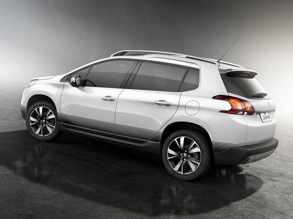 Peugeot�2008 2017 - �ngulo traseiro