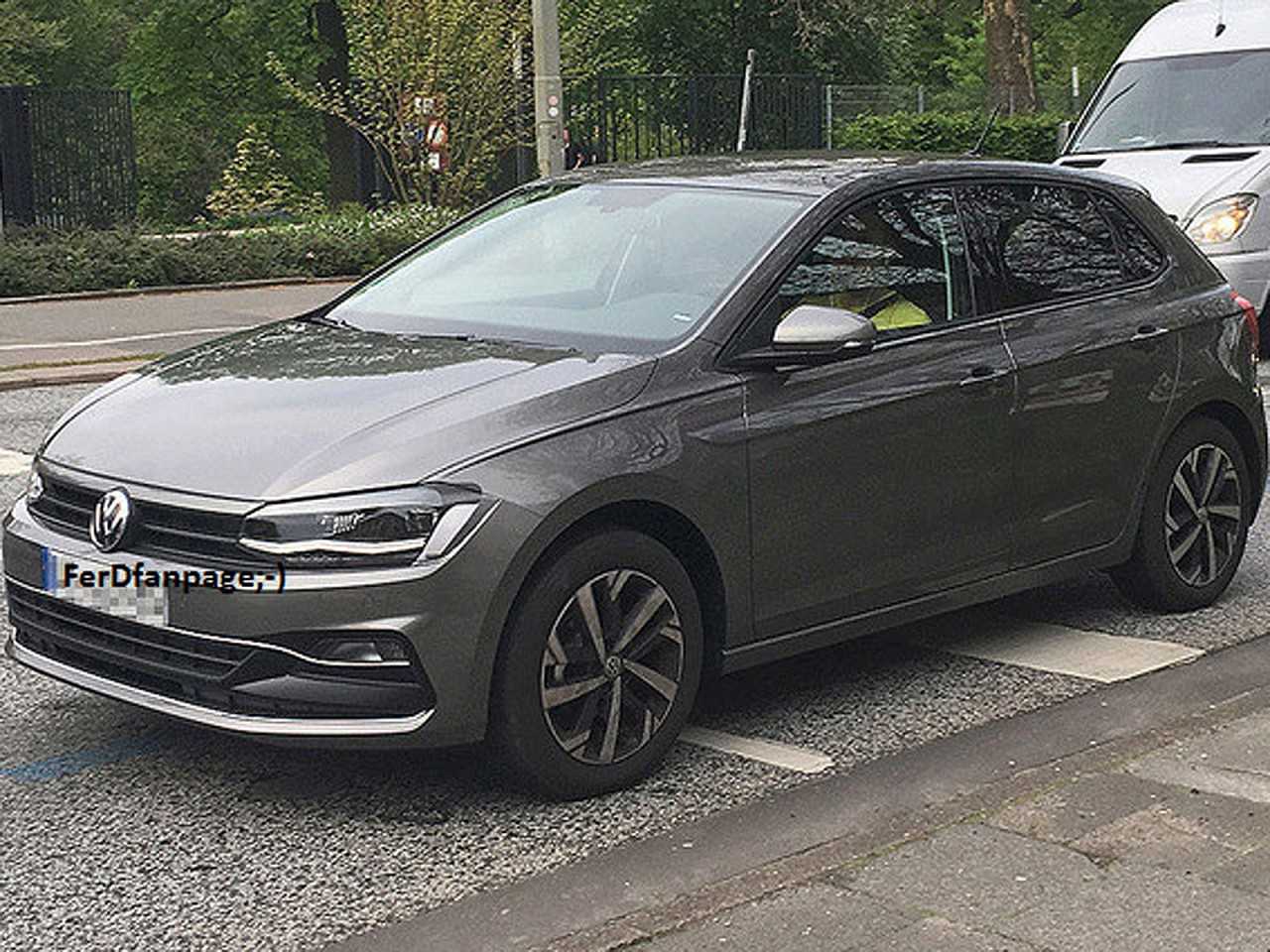 Volkswagen Polo 2018 flagrado sem nenhum disfarce