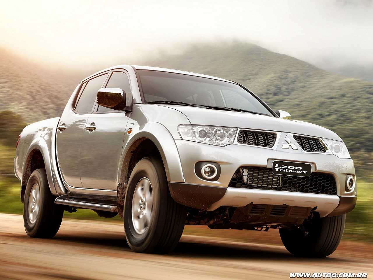 Mitsubishi�L200 Triton 2013 - �ngulo frontal