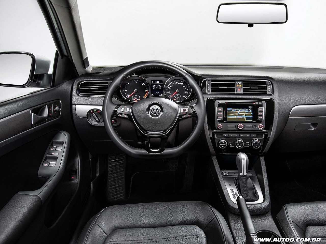Volkswagen Jetta 2017 - painel