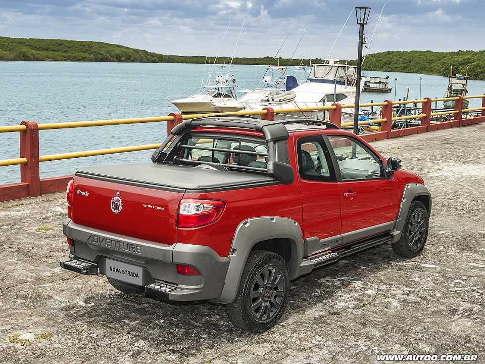 Fiat�Strada 2017 - �ngulo traseiro