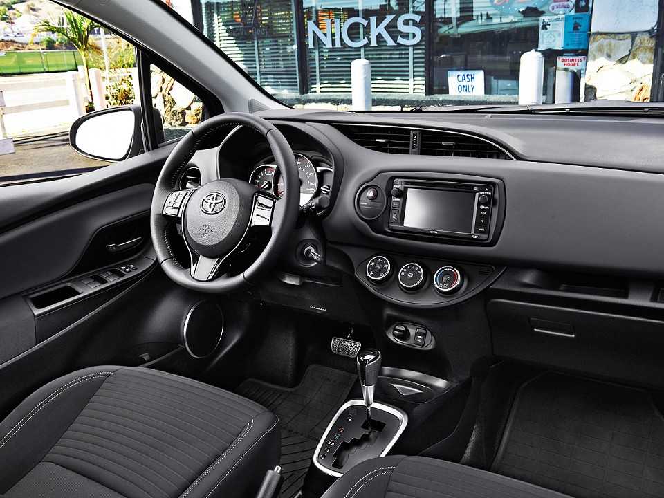 Toyota�Yaris 2018 - painel