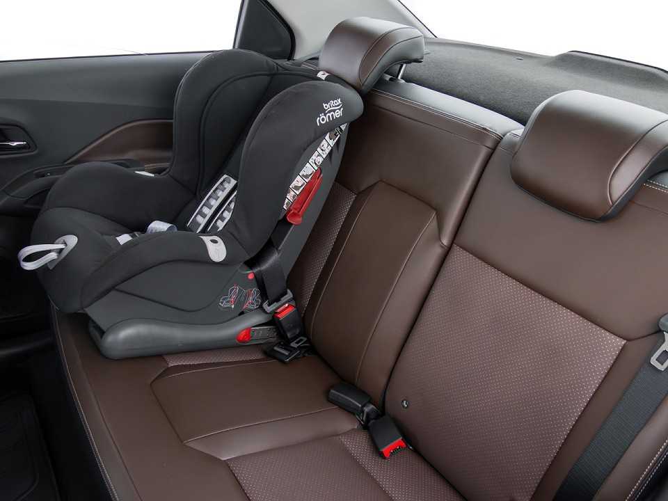 Chevrolet�Cobalt 2018 - bancos traseiros