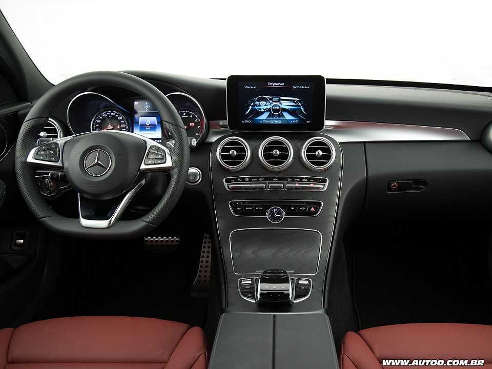 Mercedes-Benz�Classe C 2018 - painel