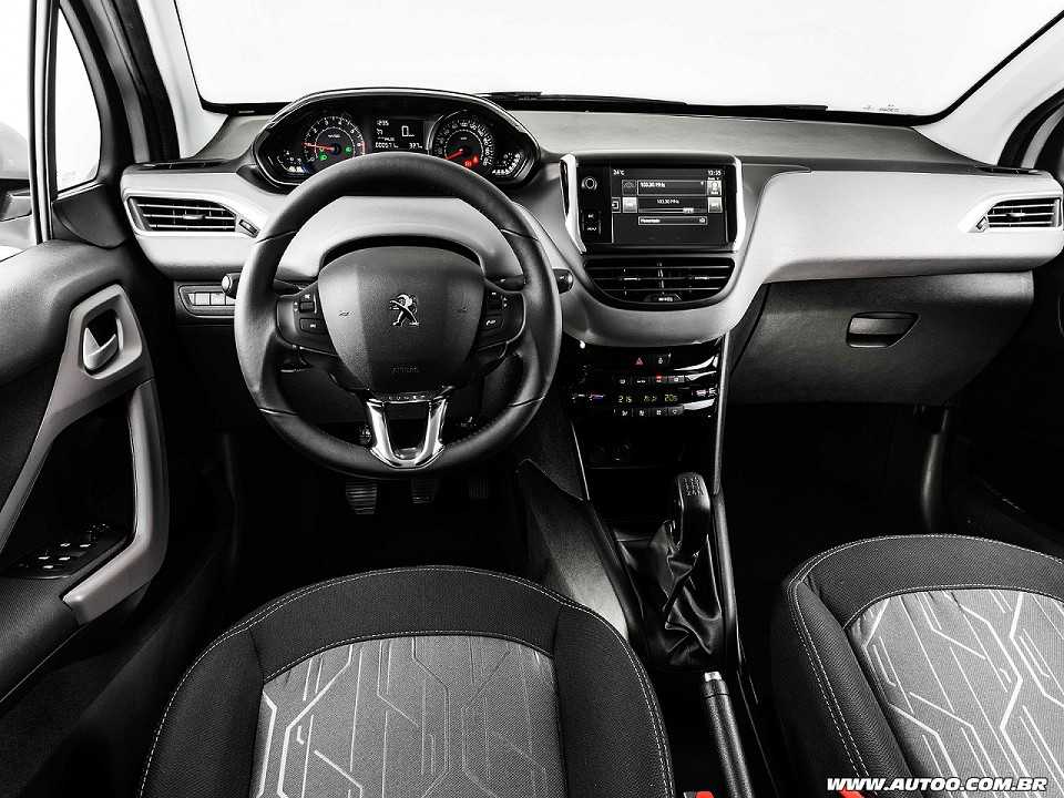 Peugeot�208 2017 - painel